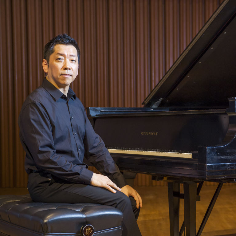 Akira Eguchi