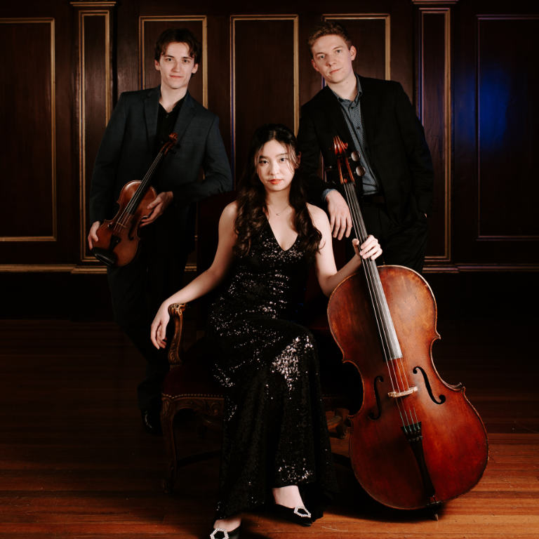 Trio Sponte